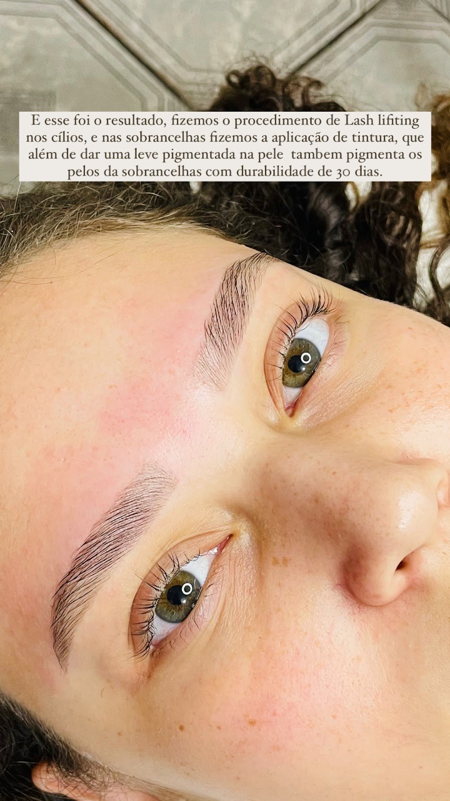Lash lifting